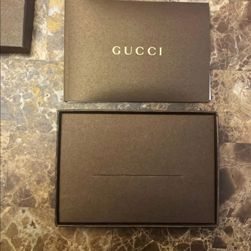 Gucci Gift Box - Picture 3 of 4